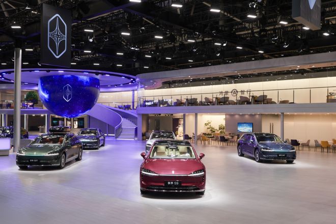 场享界S9的强势突围全靠“离经叛道”？澳门新葡京app轿旅双子星炸穿豪车市(图2)