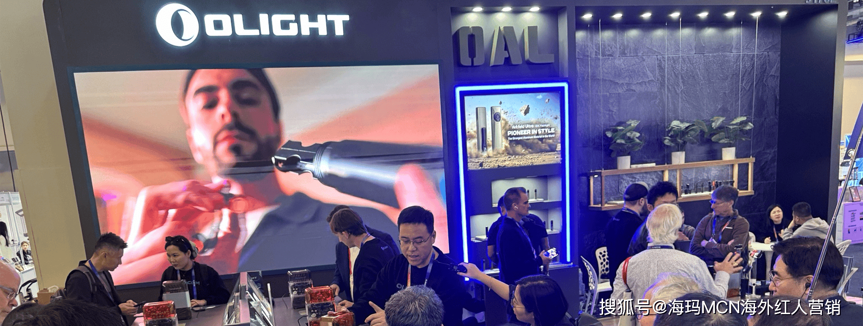 筒”在海外年入超十亿翻身冲进IPO！澳门新葡京入口海外红人营销它靠“手电(图4)